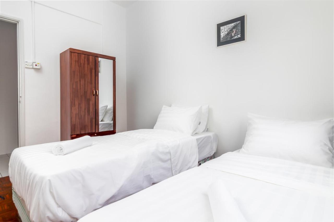 Condo At Melaka Raya By Idealhub Exterior photo